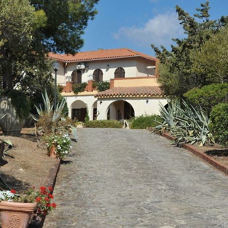 Villa Desideria B&B Capitana Exterior photo